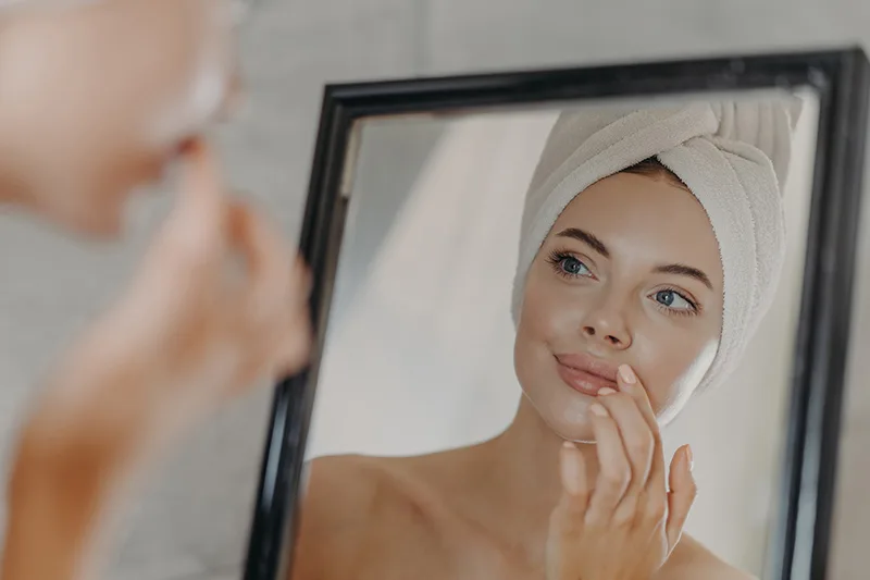 Jak zmniejszyć nos bez operacji? Użyj pasty do zębów!